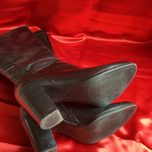 Audrey Brooke Dallas Leather High Boots - Picture 5 of 7